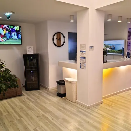 Alcaide Otel
