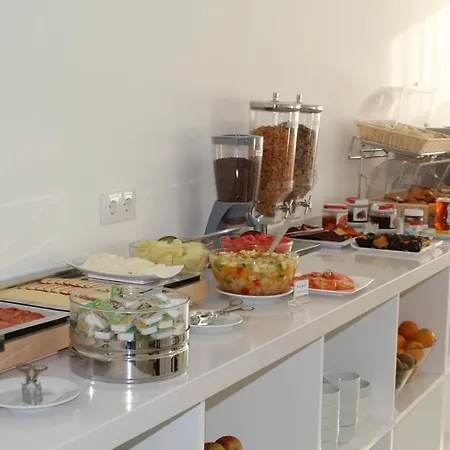 Alcaide Otel 3*