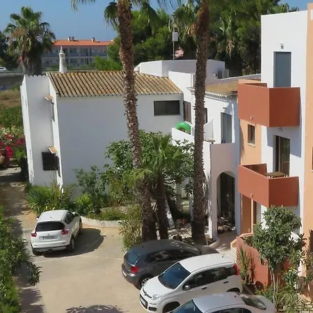 Alcaide