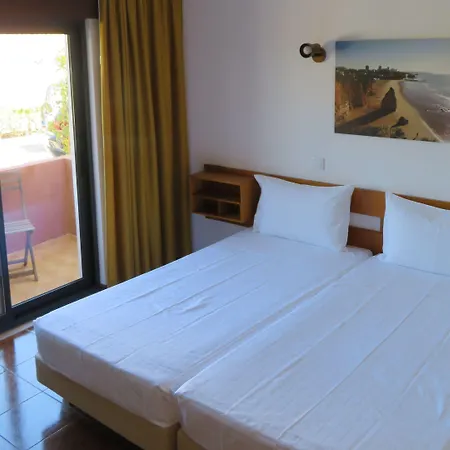 Hotel Alcaide